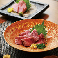 特選黒毛和牛(A5)の炙り焼き(タタキ)<厳選 茨城県産 常陸牛 フィレ肉使用>