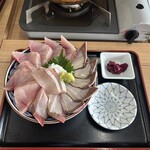 氷見 魚市場食堂 - 