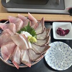 氷見 魚市場食堂 - 