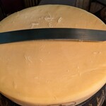 あざみ野うかい亭 - サラダにかけてくれます