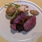 あざみ野うかい亭 - お肉が柔らかくて甘く美味しい