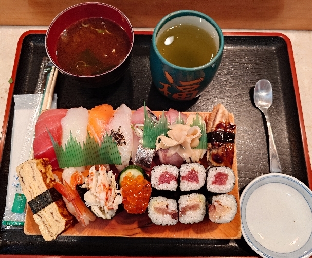 Sushi Dokoro Fukki photo 3