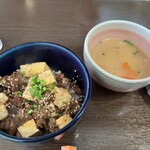 ヌーベル クアトロ - 