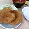 定食 あじ亭