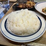 キッチン あずま - ご飯は大盛り300グラム♡