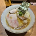ジャパニーズ ラーメン 五感 - 特上醤油らぁめん¥1900、瓶ビール（小）¥500
