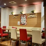 チーズ & ワイン みんなのイタリアン - 内観