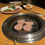 焼肉 犇 - 