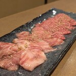 焼肉 ざんまい - 