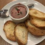 CHELSEA - 鶏肝のパテ　クロスティーニ