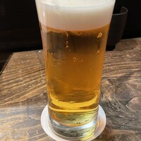 十二社通り 地鶏焼とりや - ・生ビール(800円)
