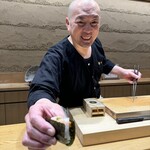 鮨旬美西川 - 雲丹イカ手巻き