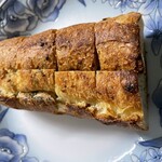 どんぐり - ガーリックフランス