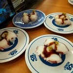 無添くら寿司 鳥取トリニティモール店 - タコに甘露醤油を掛けて山葵をトッピングしてます!!