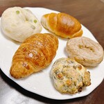 グランディール - 発酵バタークロワッサンだよ〜