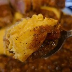 ワイン食堂 Yama - オムレツはプルプルふわふわ