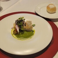 アンフォラ 村上 - ◆「PRANZO C course」◇お魚料理 甘鯛の松笠揚げ ＆ほうれん草のソテー◇パン