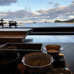 海里村上 - カウンターからの眺めも良い