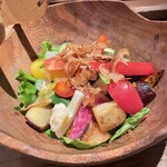 動悸 - 20種類の農園野菜のラダ「空・揚・茹』　1,078円