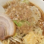麺や武将 - 武将ラーメン(小、200g)  野菜普通・背脂多め・ニンニク普通　　税込み950円
            