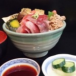 お食事処 魚がしおき - 賄い丼