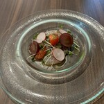 IL PLANETARIO - 前菜鯵とブドウ