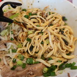 ラーメン二郎 - 赤酢投入～♪