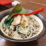タンタン麺とからあげのジェイタン - 