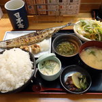寿司 築地日本海 - 日替定食(サンマ塩焼き)　650円
