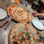 アンティーカ・ピッツェリア・ダ・ミケーレ 横浜 - 