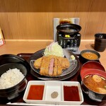 牛カツ京都勝牛 - 牛サーロインカツ膳