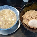 豚のオオモリ製作所 - 豚つけそば