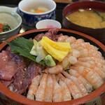 源七 くろとり食堂 - 本マグロ中落＆海老南蛮丼