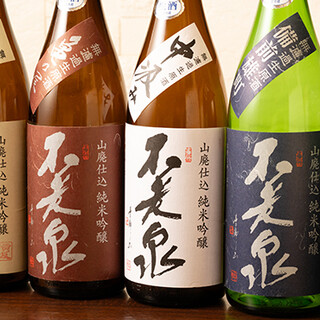 店主自ら厳選した全国各地の日本酒◆プレミアム焼酎もご用意！