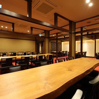 最大60名様の同時着席可能！貸切でのご利用も大歓迎です！