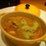 銀座 シェ・トモ - 2009/11　プラチナ豚　大腸・直腸・胃の白ワイン煮　カーン風(11階カウンター席にて)。
