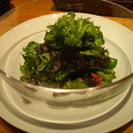 銀座 シェ・トモ - 2009/11　有機野菜のグリーンサラダ。