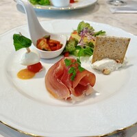 VALON TOKYO 錦糸町 - ホリデーランチ（税込2,178円）の前菜