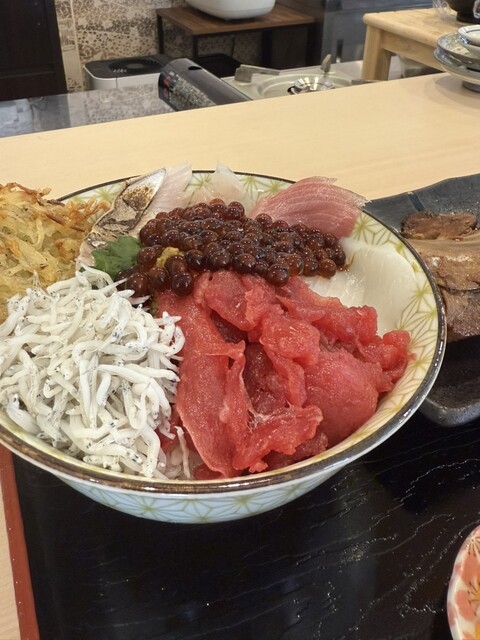 Tsuribune Takahomaru