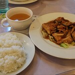 ポワール - チキンのきのこソースランチ@980円