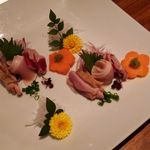 鳥善  - 鶏刺三種盛（画像は2人分）