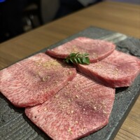 焼肉 黒田 - 
