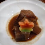 鹿児島サンロイヤルホテル - 黒豚の豚骨