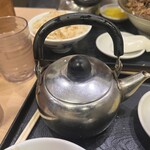 牧のうどん - 肉ごぼう天･かしわセット 930円 (夜間のお出汁)