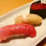 Sushi Izakaya Yataizushi - トロ・帆立・イクラ