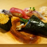 Sushi Izakaya Yataizushi - うに・ゲソ・鮪・味・穴きゅう手巻き