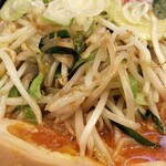 蒙古タンメン中本 - 香ばしく炒められた野菜