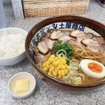中華そば土屋商店 - 和歌山味噌ラーメン肉増し、バター、ご飯小