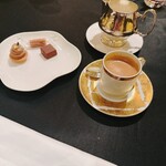 ガストロノミー ジョエル・ロブション - 