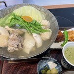 博多水たき 濱田屋 くうてん - 水炊きアップ